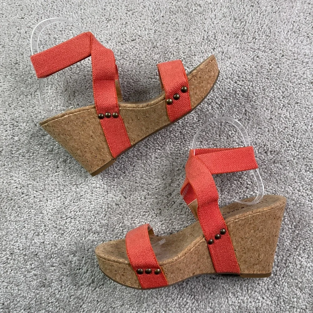 Lucky Brand Marinah Sandals Womens Size 8 M Orange Strappy Cork Wedge Studded